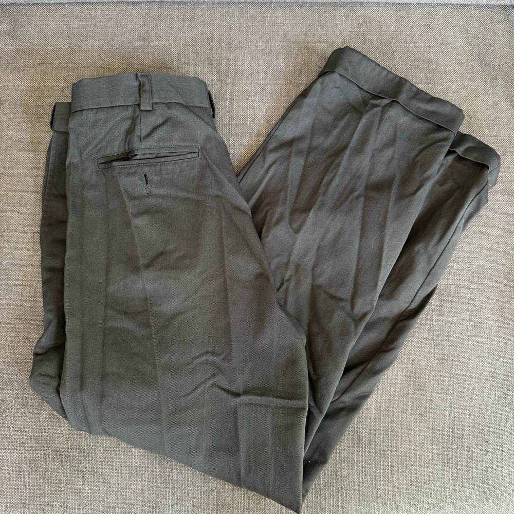 3 for $15 Men’s arrow cuffed dress pants - size 32